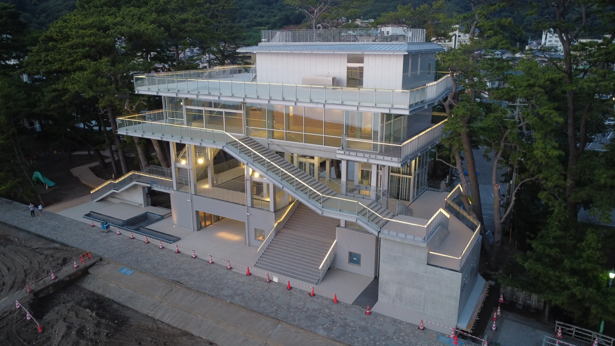 （仮称）松原公園津波避難複合施設建築工事