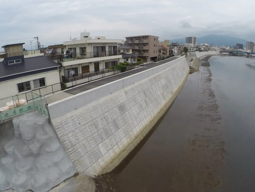 狩野川下河原町東部地区護岸工事