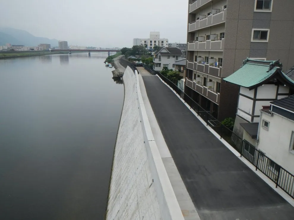 狩野川下河原町南部地区護岸工事