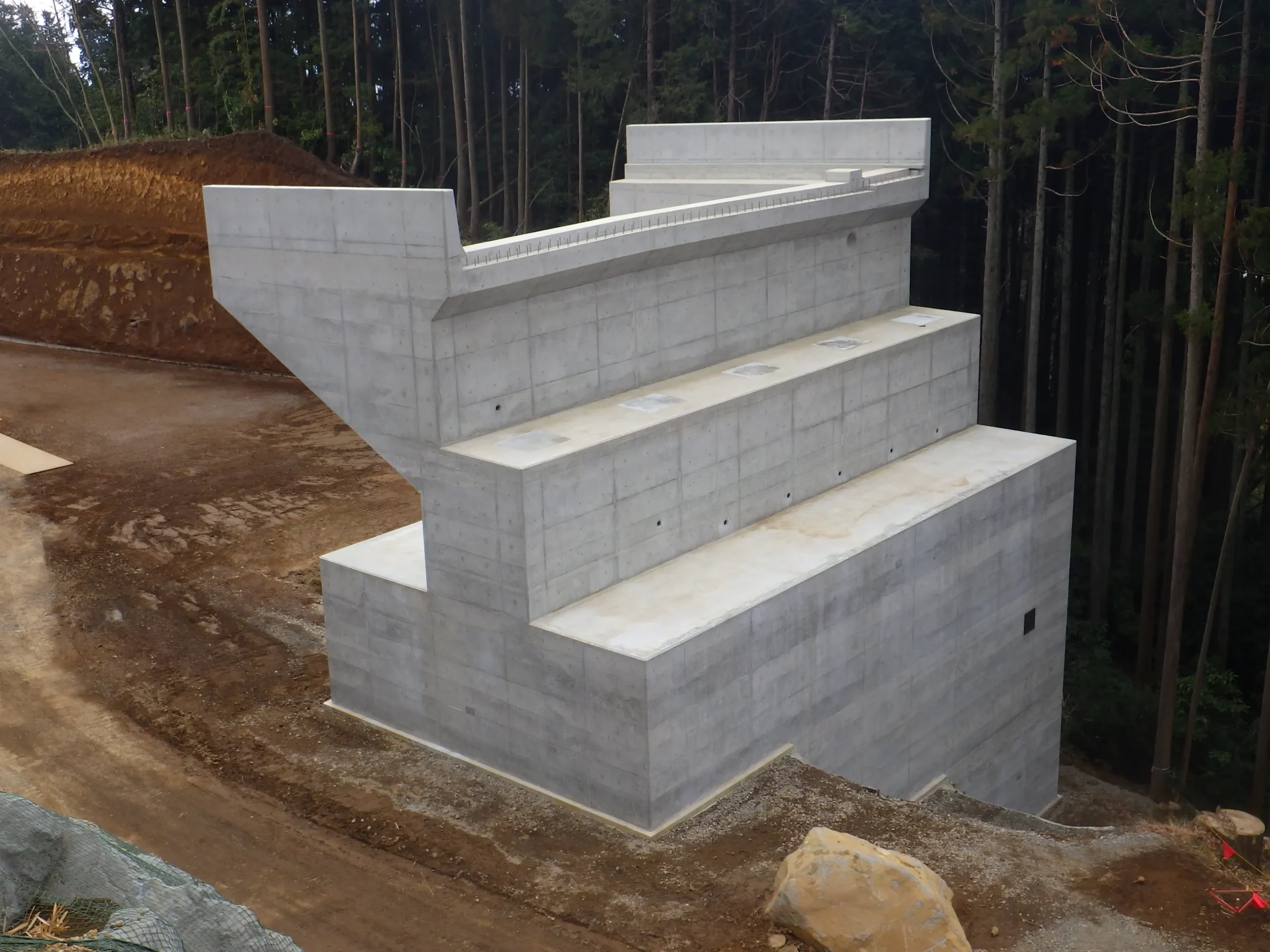 1号笹原山中BP谷田地区西下部工事